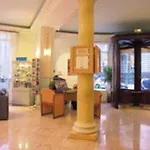 Hotell Le Scribe 3*